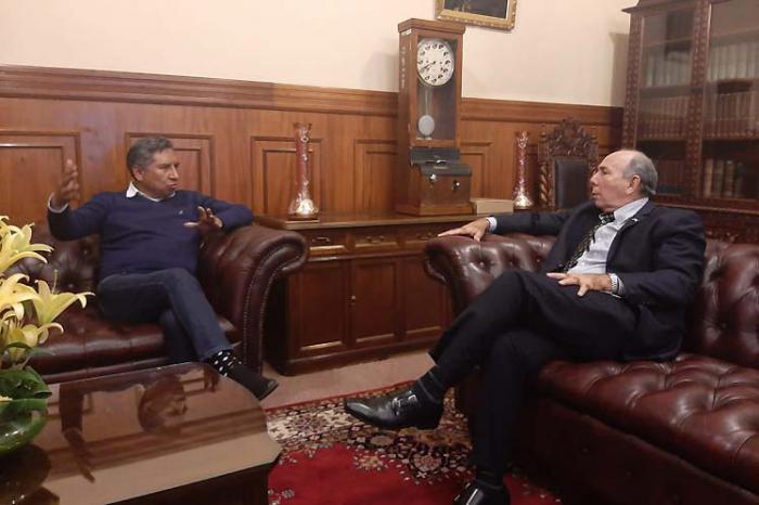 En la reunión, ambas partes ratificaron la voluntad común de continuar trabajando en el fortalecimiento de las relaciones de amistad y cooperación que caracterizan los vínculos entre ambos gobiernos y pueblos