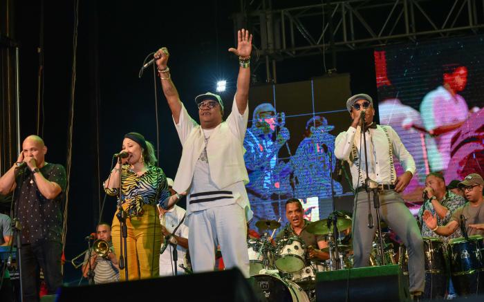 Los Van Van, ícono y leyenda de la música cubana