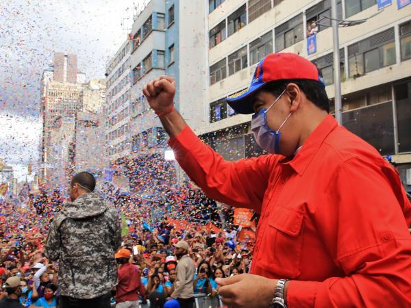 Tenemos una nueva Asamblea Nacional, después de cinco años.iEl pueblo ha elegido, afirmó Nicolás 
Maduro, presidente de la República Bolivariana de Venezuela. 