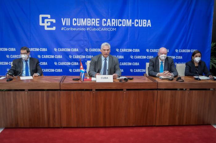 En tiempos que demandan más solidaridad, cooperación y unidad, urge juntar esfuerzos, afirmó Díaz-Canel en la  VII Cumbre Cuba-Caricom. 