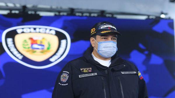 El Presidente Maduro encabezó el acto por el onceno aniversario de la Policía Nacional Bolivariana.