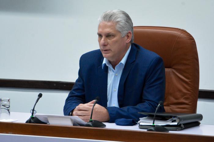 A la familia cubana nuestra gratitud y nuestro abrazo por haber sido la inspiradora de cada día. foto: estudios revolución