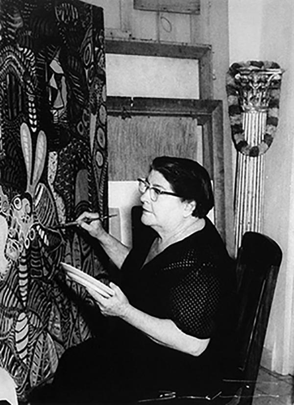 Amelia en plena creación pictórica