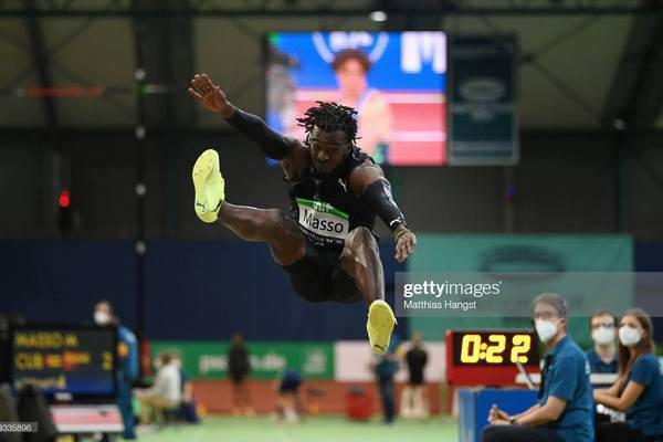 Maykel Massó ganó el mitin de Metz, Francia con una marca de 8,02 metros. 
