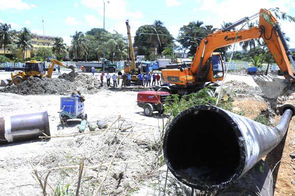 Con la inversión en diferentes conductoras que abastecen de agua a la ciudad, la población se ha visto beneficiada. Foto Tomada de Vanguardia 