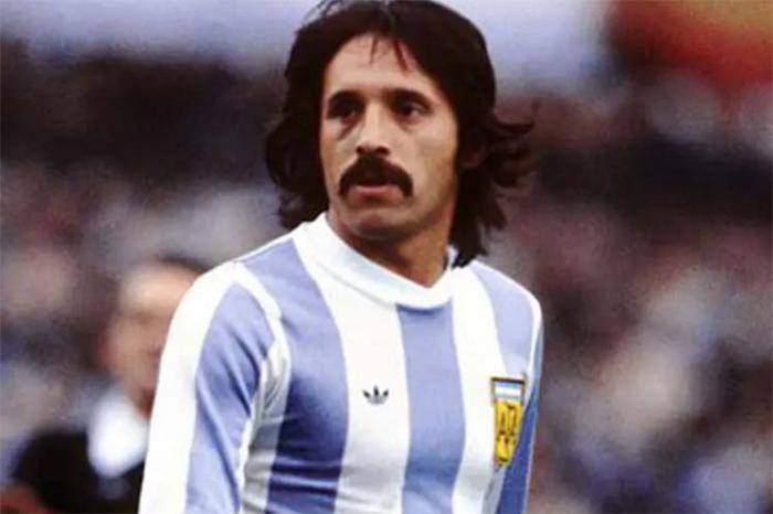 Leopoldo Luque, campeón del mundo con Argentina en 1978, falleció a los 71 años víctima del coronavirus.