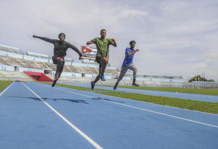Los miembros del equipo nacional de atletismo retomaron los entrenamientos luego del receso impuesto por la Covid-19.