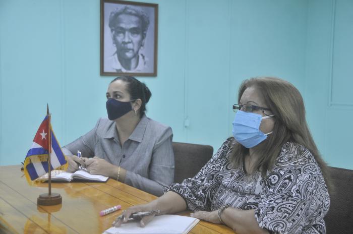 Proteccion contra el coronavirus, Conferencia  Regional sobre la Mujer de America Latina y el Caribe, estando presente Teresa Amrelle Boué Secretaria General de la FMC.