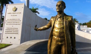 Perucho Figueredo cementerio santa ifigenia