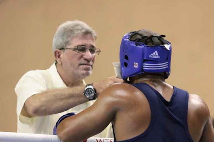 El doctor cubano Bárbaro Gutiérrez Cabrera