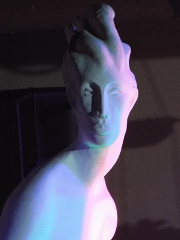 Imagen de la escultura La India Caonaba, de Rita Longa