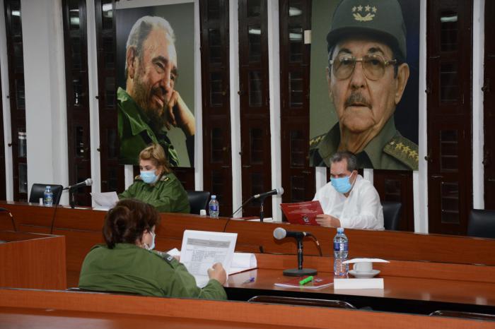 La importancia de fortalecer el papel dirigente del Partido y su rol determinante en todos los procesos vitales de la sociedad, fueron temas presentes en el sentir de los delegados. foto: Juan Antonio Borrego
