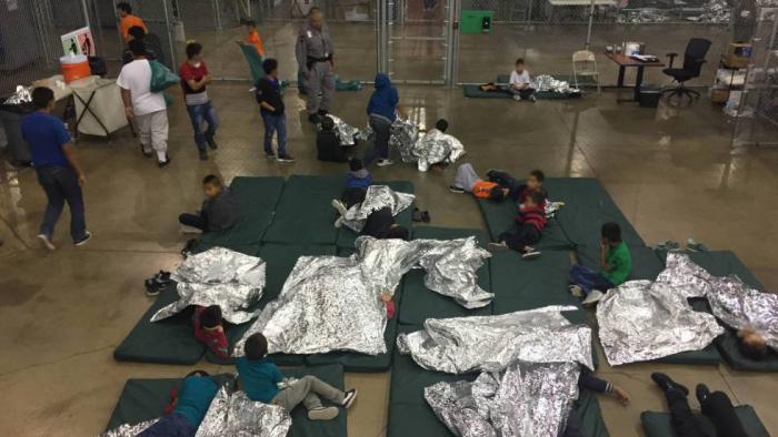La situación de los niños migrantes en la frontera sur de Estados Unidos es crítica