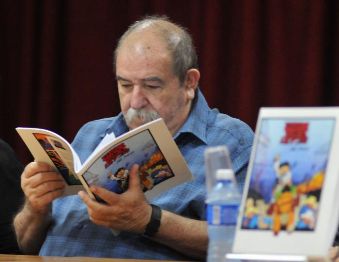 Presentación del libro ¨Elpidio Valdés, sus Inicios¨, autor Juan Padrón, cineasta cubano, en la sala Nicolás Guillén, fortaleza San Carlos de La Cabaña, sede de la XXVII Feria Internacional del Libro de La Habana