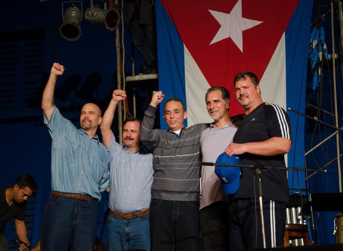 Concierto de Silvio Rodrí­guez + Cinco Héroes