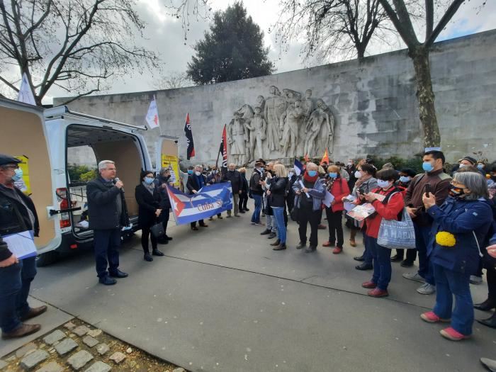 Este 27 de marzo acto de apoyo a Cuba en #Francia por levantamiento del bloqueo.