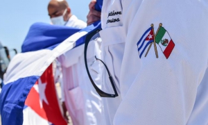 Arriban a Cuba Colaboradores de la Brigada mÃ©dica Henry Reeve q