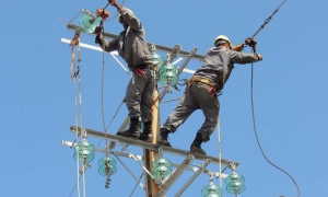linieros trabajadores del Minem