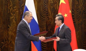 China y Rusia acuerdan frente común contra sanciones de Occidente