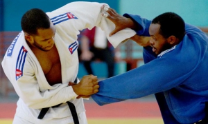 Nacional M de Judo  mas de 100 KG Andy Granda gana medalla de Or