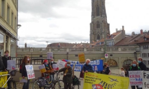 Caminata y bicicletada contra el Bloqueo en Friburgo, Suiza