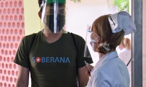 Vacunatorio, en el PoliclÃ­nico Docente Vedado, Unidad de Ensayo