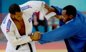 Nacional M de Judo  mas de 100 KG Andy Granda gana medalla de Or