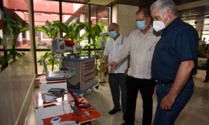 Visita de Díaz-Canel a Combiomed Tecnología Médica Digital