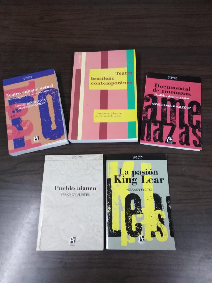 La Casa Editorial Tablas-Alarcos ha anunciado la salida de nuevos libros