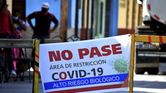 La cuarentena modificada se aplica con rigor en todas las áreas donde se ha diagnosticado un caso
positivo.  ARCHIVO DE GRANMA