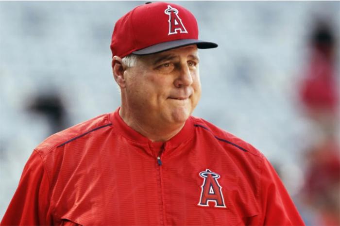 Mike Scioscia dirgirá a Estados Unidos rumbos a los Juegos Olímpicos de Tokio. 