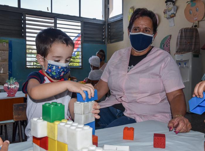 Nereida Hernández Pérez, directora del círculo infantil Nueva Generación, durante el recorrido por Circulo Infantil Nueva Generación, en Altahabana.