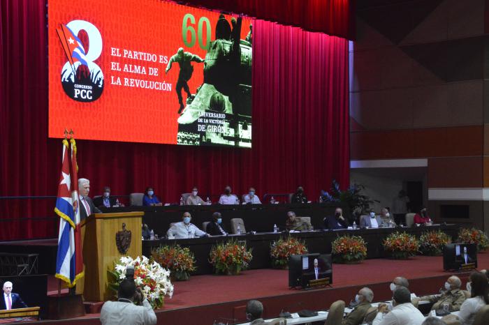 Clausura del 8vo Congreso del Partido presidido  por el General de Ejército Raúl Castro, donde fue elegido como Primer Secretario del Partido Miguel Díaz-Canel Bermúdez y los miembros del Buró Político y del Secretariado, así como los integrantes del CCPCC.