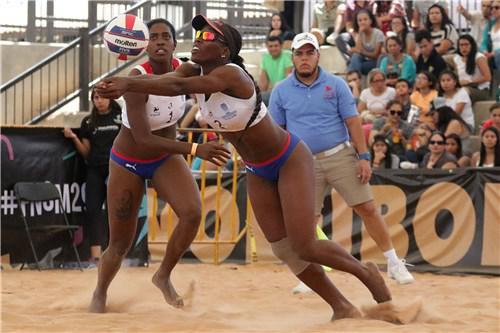 Maylén Deliz-Leila Martínez.