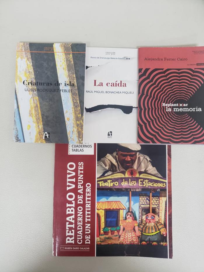 Portada de los libros. Ediciones Alarcos