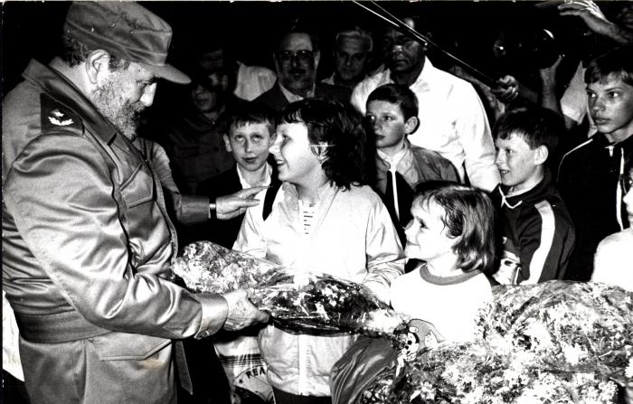 Fidel y niños de Chernobyl