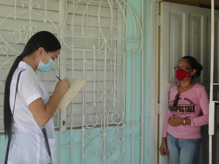 Más de 3 000 estudiantes de Medicina se han incorporado a la pesquisa activa en Granma. Protección contra la Covid-19- Coronavirus