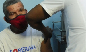 VACUNACION DEL SUJETO 44010 CON LA SOBERANA-02