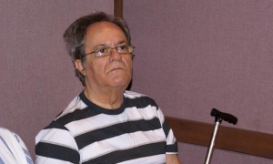 Frank González
