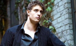 El joven Joe Turner, protagonizado por Max Irons.