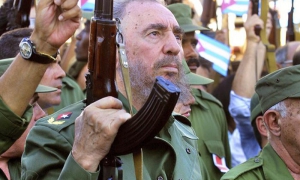 Fidel con fusil