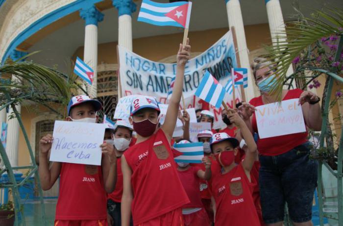 Celebración en el Hogar de niños sin amparo familiar de Sancti Spíritus. 