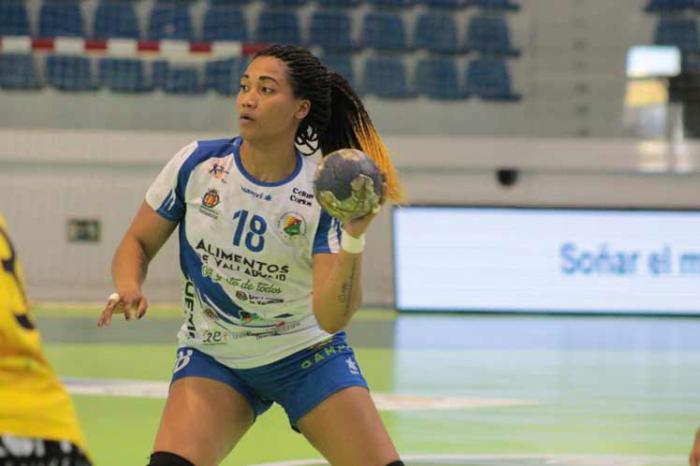  Lorena Téllez concluyó con 86 anotaciones su temporada en España.