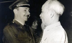Encuentro del Comandante Raúl Castro y del presidente Osvaldo Dorticós,
 con Ho Chi Minh.
Hanoi, 2 de noviembre de 1966.
Raul2991