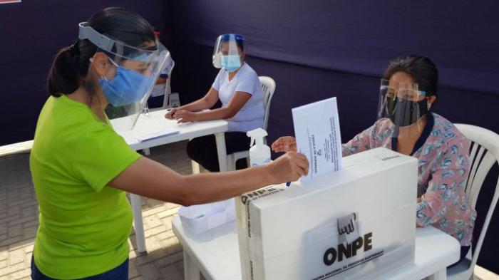 La segunda vuelta de las elecciones en Perú transcurrieron sin graves incidentes. Foto: La República