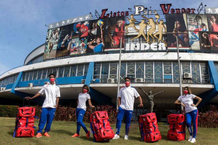 La marca Puma garantiza el vestuario de la delegación cubana, incluyendo la ropa especializada necesaria para distintos deportes