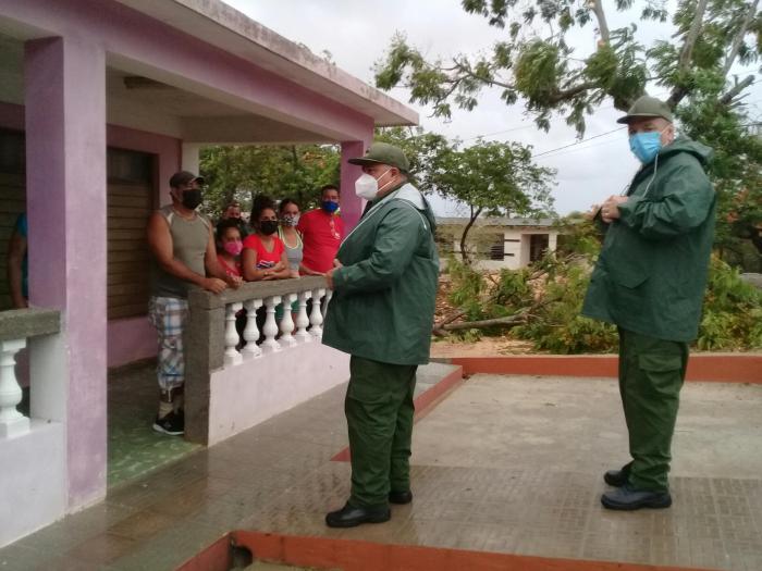CONSEJO DE DEFENSA DE GRANMA RECORRE CABO CRUZ PARA EVALUAR EFECTOS DE ELSA