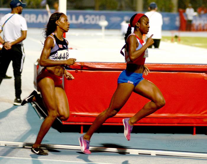 Barranquilla 2018 Atletismo 800 MP Rosemari Almanza