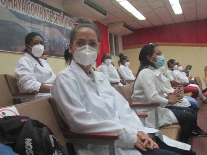 En primer plano, doctora Yanín Suárez: «La patria nos necesita y aquí estamos para servirle»