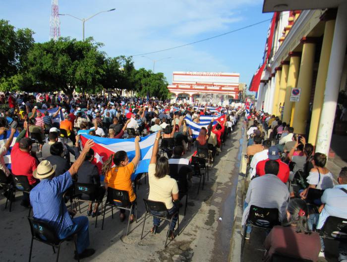 Acto de Reafirmación Revolucionaria en Holguín